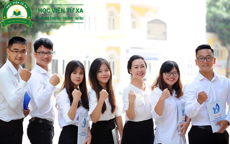 Thông tin xét tuyển Khóa Học Cao Đẳng Quan Hệ Công Chúng Chính QuyThông tin xét tuyển Khóa Học Cao Đẳng Quan Hệ Công Chúng Chính Quy