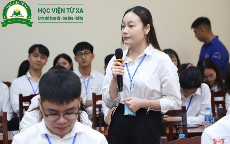 Học Ngành Quan Hệ Công Chúng ra làm gì?