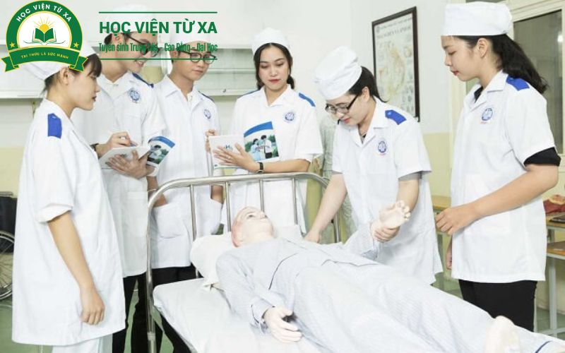 Mục Tiêu Đào Tạo Trung Cấp Điều Dưỡng 