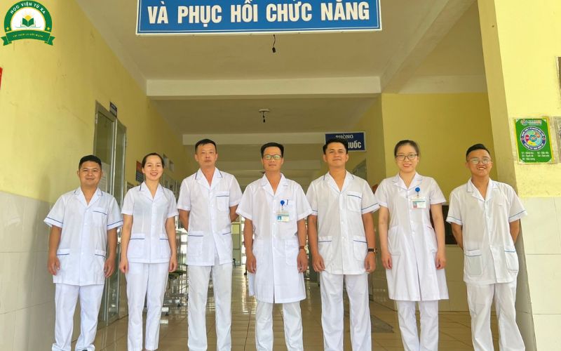 Có nên tham gia ngành học Cao Đẳng Y Học Cổ Truyền?