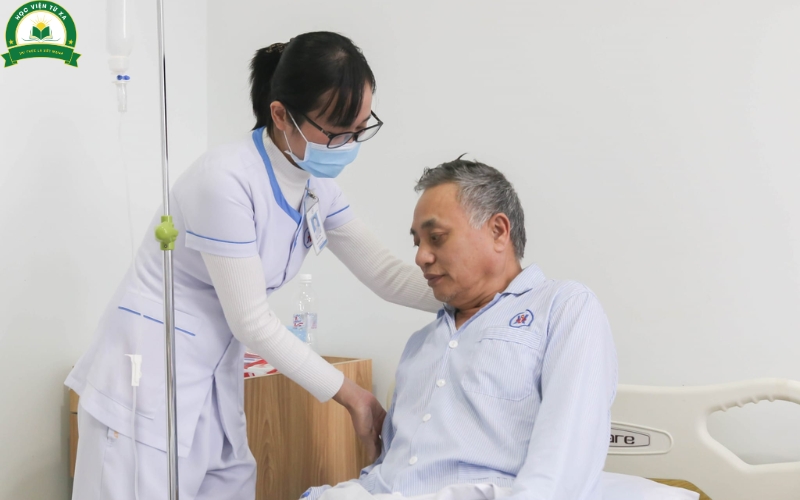 Học Trung cấp Điều dưỡng là gì và dành cho ai?