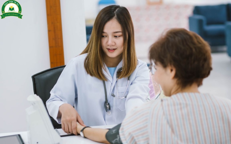Học cao đẳng Y sĩ Đa khoa là gì?