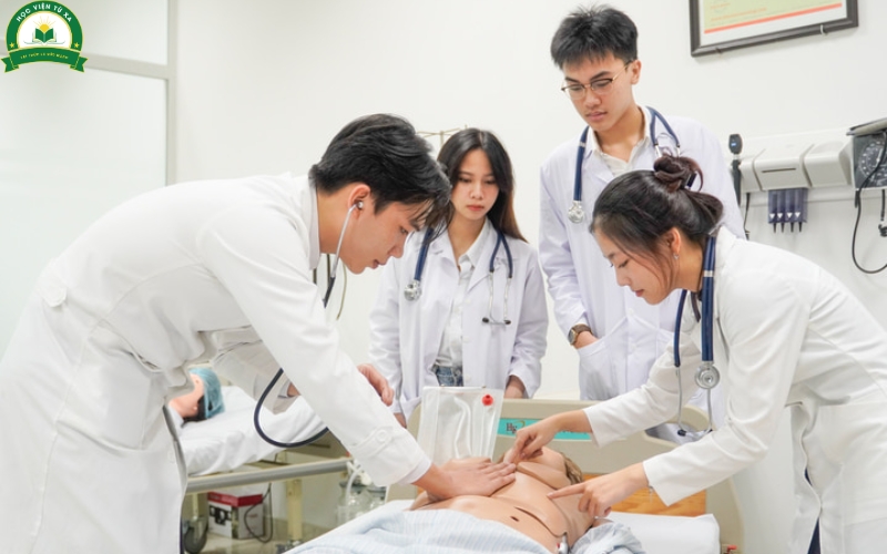 Học trung cấp Điều dưỡng ra làm việc gì?