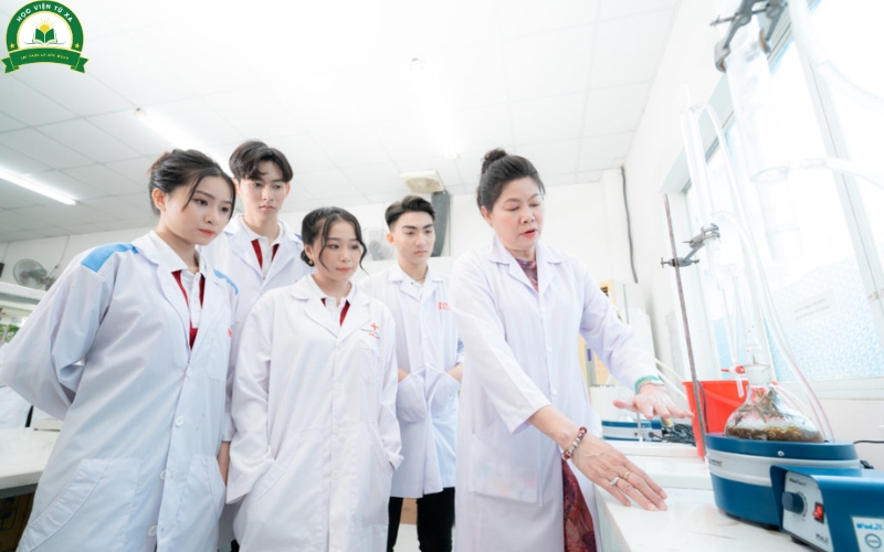 Mục tiêu đào tạo trung cấp dược sĩ tại trường tuyensinhtuxa.edu.vn