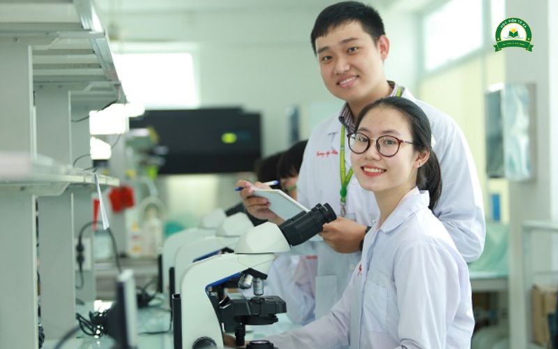 Giá trị bằng Trung cấp Dược Online