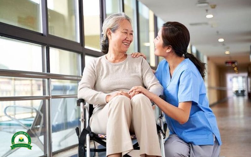 Trung cấp Điều dưỡng vừa học vừa làm