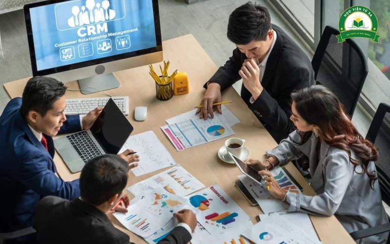 Cơ hội phát triển nghề nghiệp sau khi học Cao đẳng Quản trị kinh doanh Trực tuyến