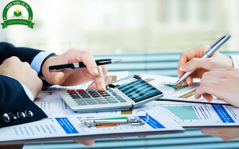 Đăng ký học Trung cấp Kế toán doanh nghiệp online