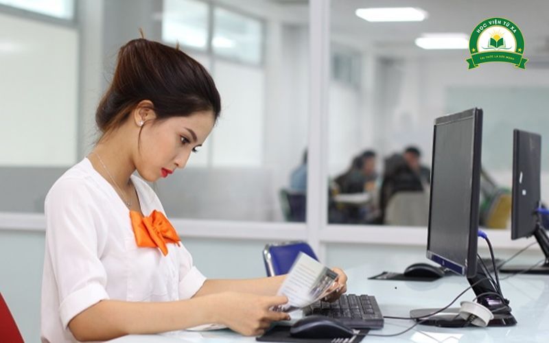 Học phí Trung cấp Kế toán doanh nghiệp từ xa