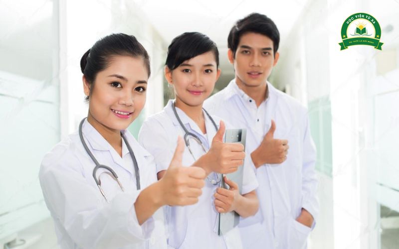 Học phí Trung cấp Y sĩ đa khoa Cấp tốc