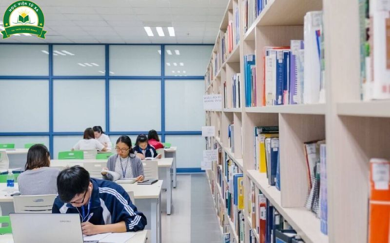 Học phí và bằng cấp Trung cấp nghề Thư viện thiết bị trường học