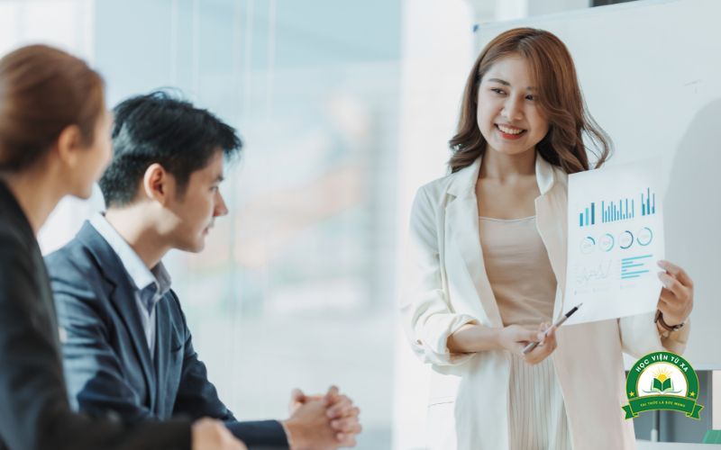 Lợi ích khi học Cao đẳng Quản trị kinh doanh 