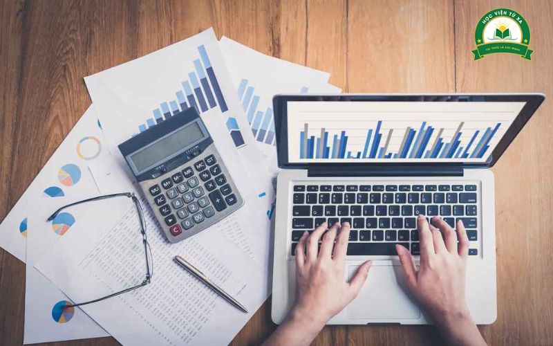 Tại sao nên học Trung cấp Kế toán doanh nghiệp Vừa học vừa làm