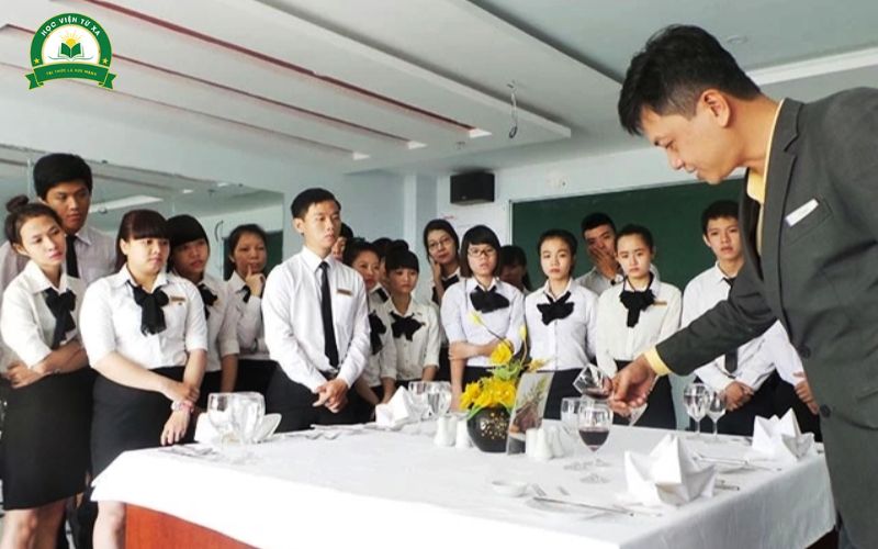 Trung cấp Nghiệp vụ nhà hàng