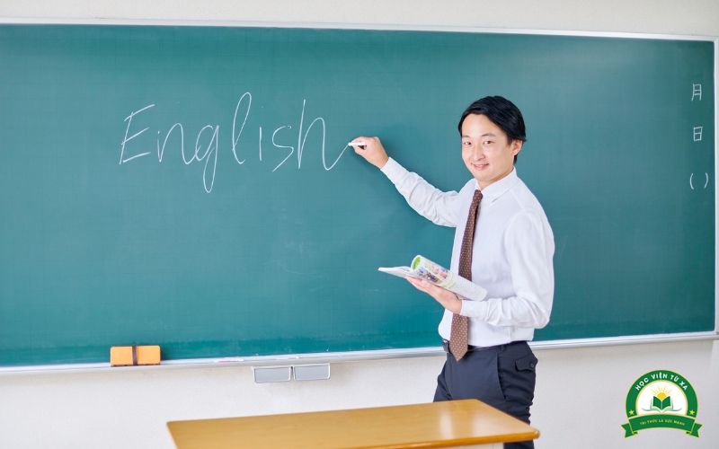 Trung cấp Tiếng Anh Chính quy