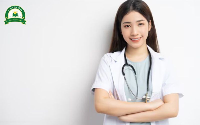 Có nên học Cao đẳng Y sĩ đa khoa chính quy không?