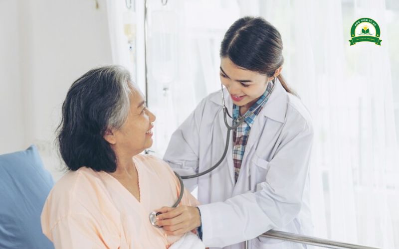 Học Trung cấp Điều dưỡng cấp tốc trong bao lâu?