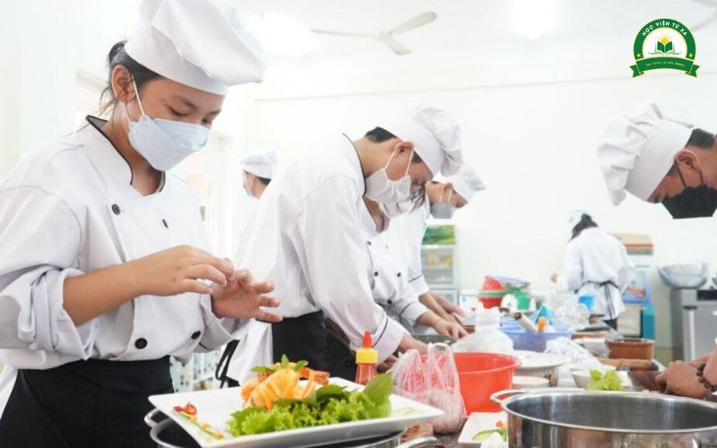 Mục tiêu đào tạo Trung cấp Kỹ thuật chế biến món ăn