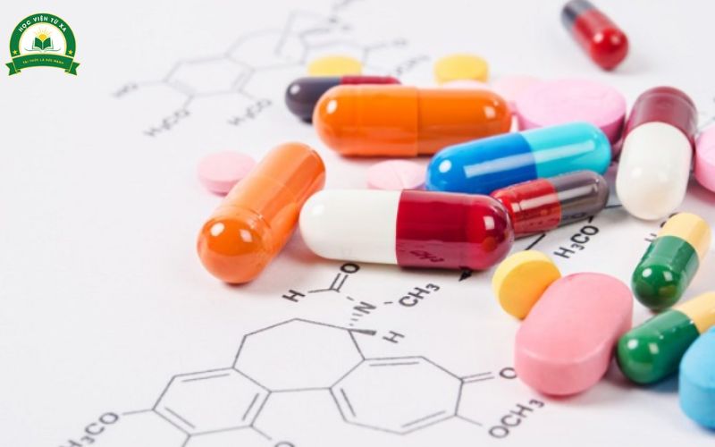 Học Dược sĩ bán thuốc online có được không?