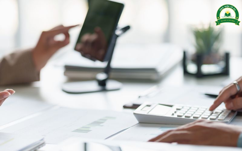 Học Cao đẳng Quản trị doanh nghiệp vừa và nhỏ có khó không?