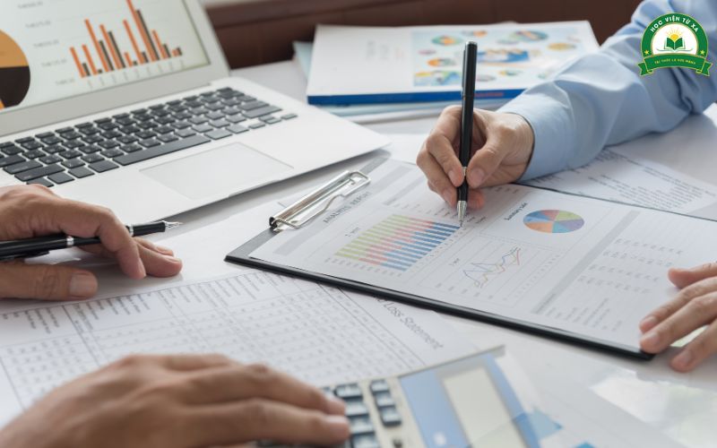 Nên học Trung cấp Kế toán doanh nghiệp Từ xa ở đâu cho người đi làm?