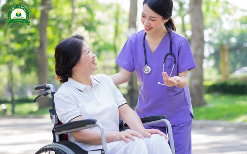 Điều dưỡng Văn bằng 2 là gì?