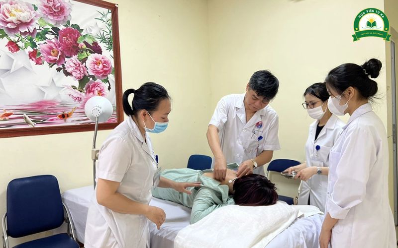 Bằng Trung cấp ngành Y học cổ truyền