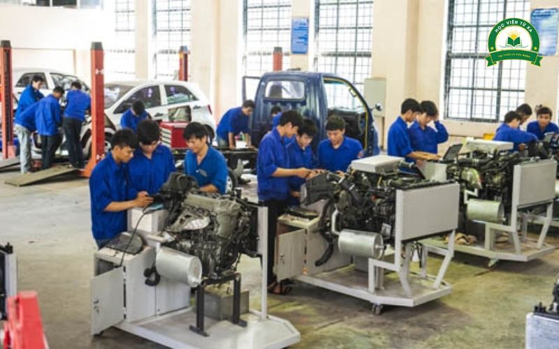 Một số trường đào tạo Trung cấp Công nghệ ô tô