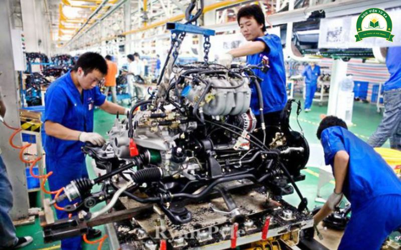 Vì sao ngành Công nghệ ô tô được nhiều người chọn học?