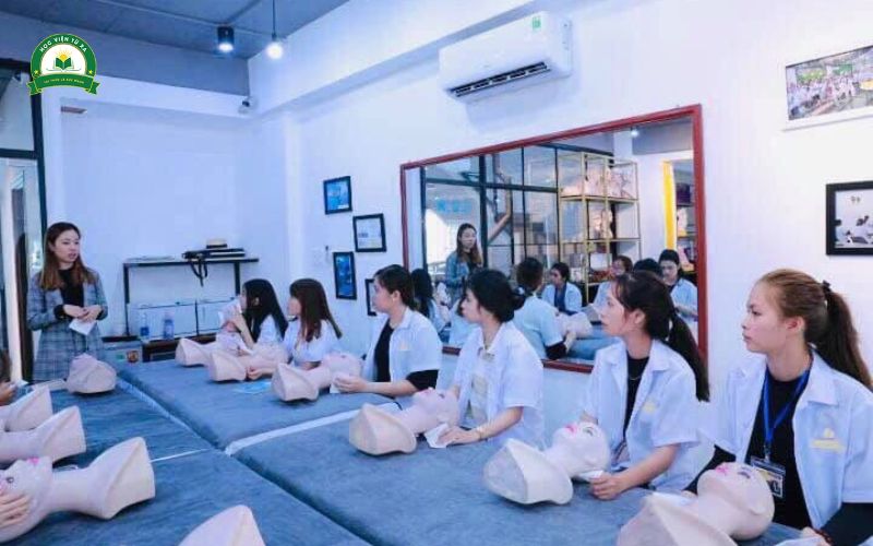 Học Trường đào tạo ngành Chăm sóc sắc đẹp