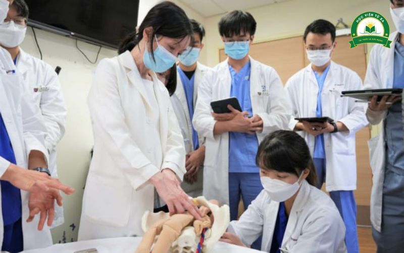 Những nơi có đào tạo liên thông bác sĩ Y khoa