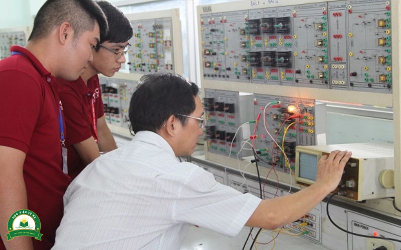 Học Chương trình đào tạo ngành Điện công nghiệp xong rồi làm ở đâu?
