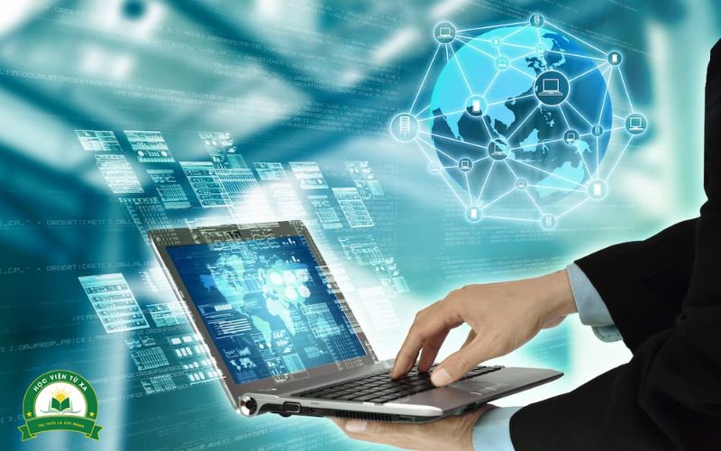 Học xong Cao đẳng Công nghệ thông tin ra làm gì?