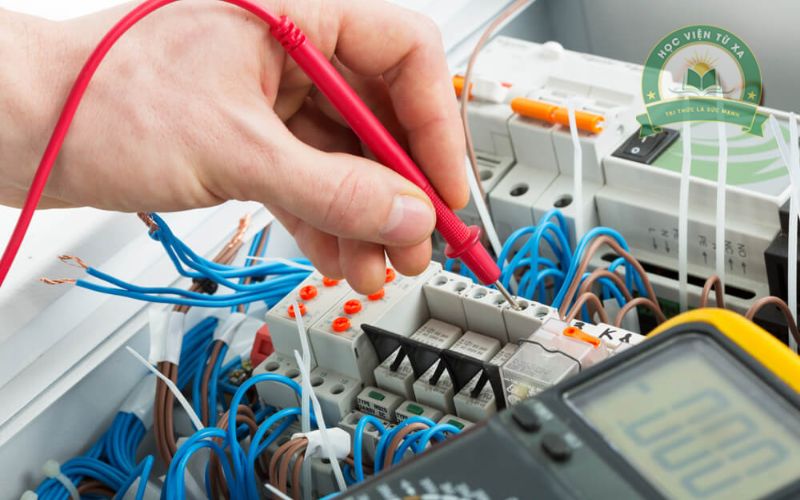 Ngành Điện công nghiệp dân dụng học những gì?