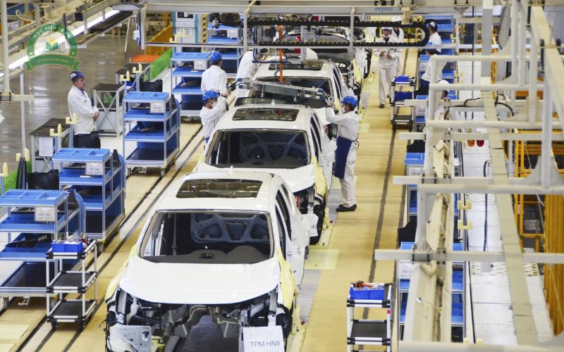 Sau khi tốt nghiệp xét học bạ ngành Công nghệ ô tô có thể làm công việc gì?