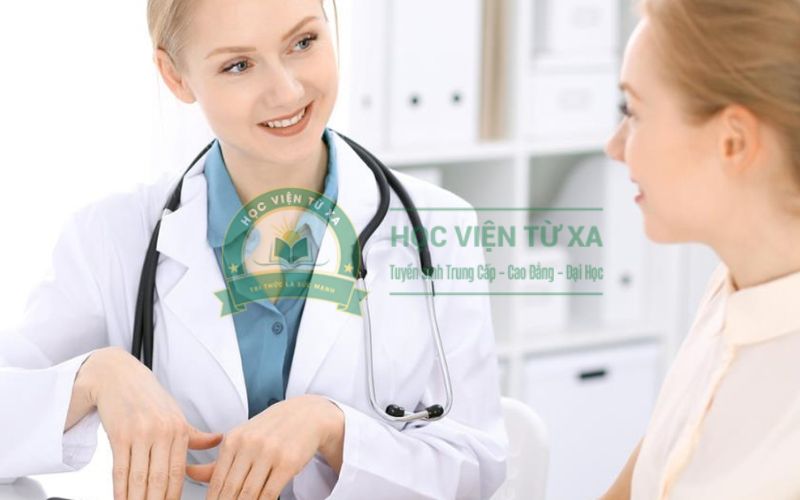 Bằng Trung cấp Y sĩ đa khoa sau khi học online có phải bằng chính quy không?