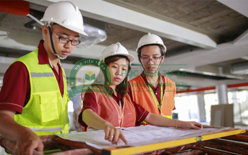Trung cấp Kỹ thuật xây dựng học ngoài giờ hành chính xét tuyển như thế nào?