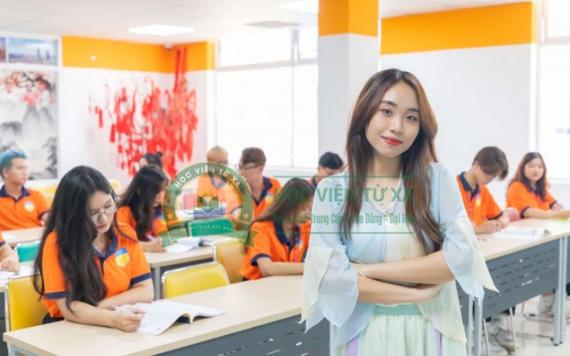 Trung cấp Tiếng Trung học cuối tuần xong có thể làm công việc gì?