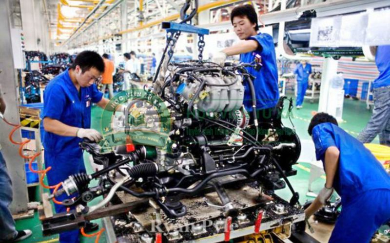 Vì sao người bận rộn lại chọn Trung cấp Công nghệ ô tô học ngoài giờ hành chính?