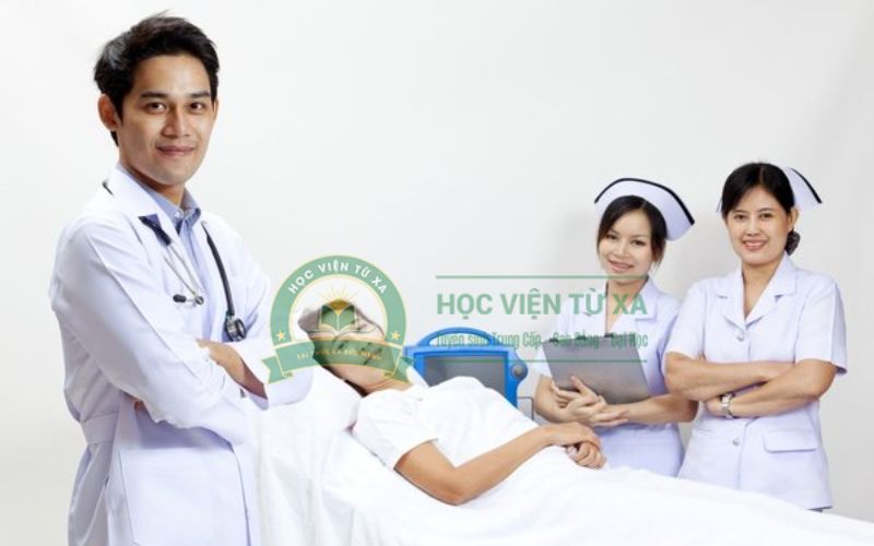 Đăng ký Cao đẳng Y sĩ đa khoa học online ở đâu?