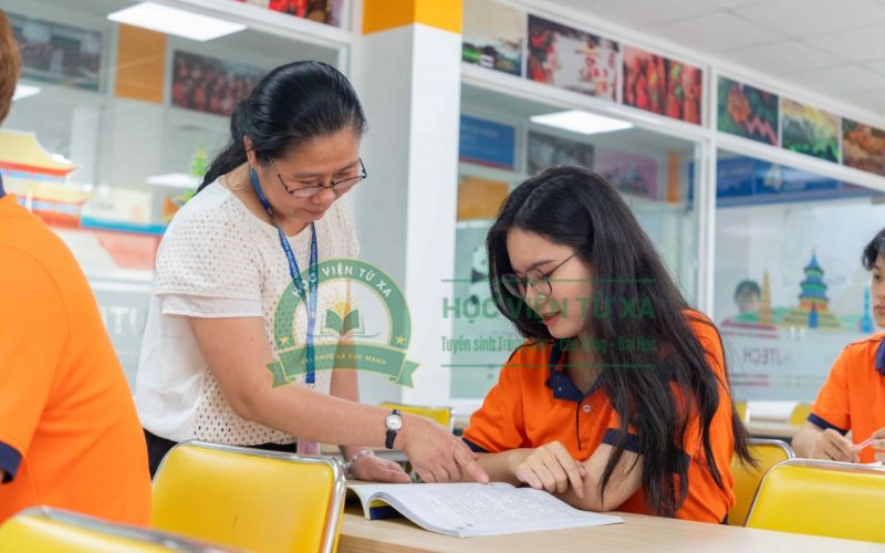 Học Tiếng Trung ngoài giờ hành chính xong có thể làm gì?