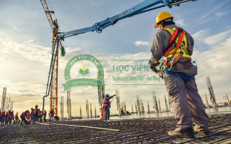 Điều kiện đăng ký học Trung cấp Xây dựng có khó không?