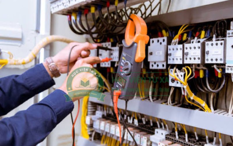 Học Trung cấp Điện công nghiệp Online